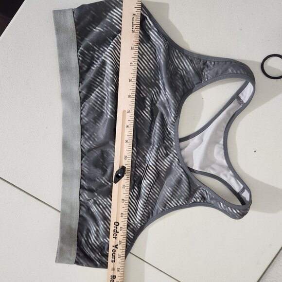 Old Navy Active Womens Medium Support Racerback Sports Bra XXL Gray/White - Picture 5 of 8